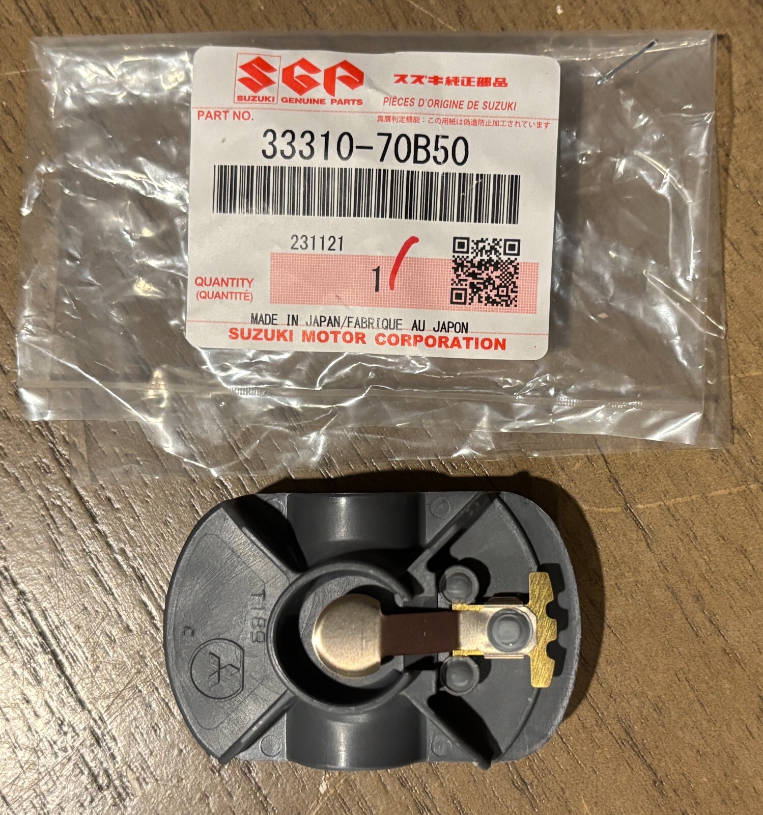 OEM SUZUKI  DISTRIBUTOR IGNITION ROTOR 33310-70B50 FITS SUZUKI CARRY/EVERY TRUCK