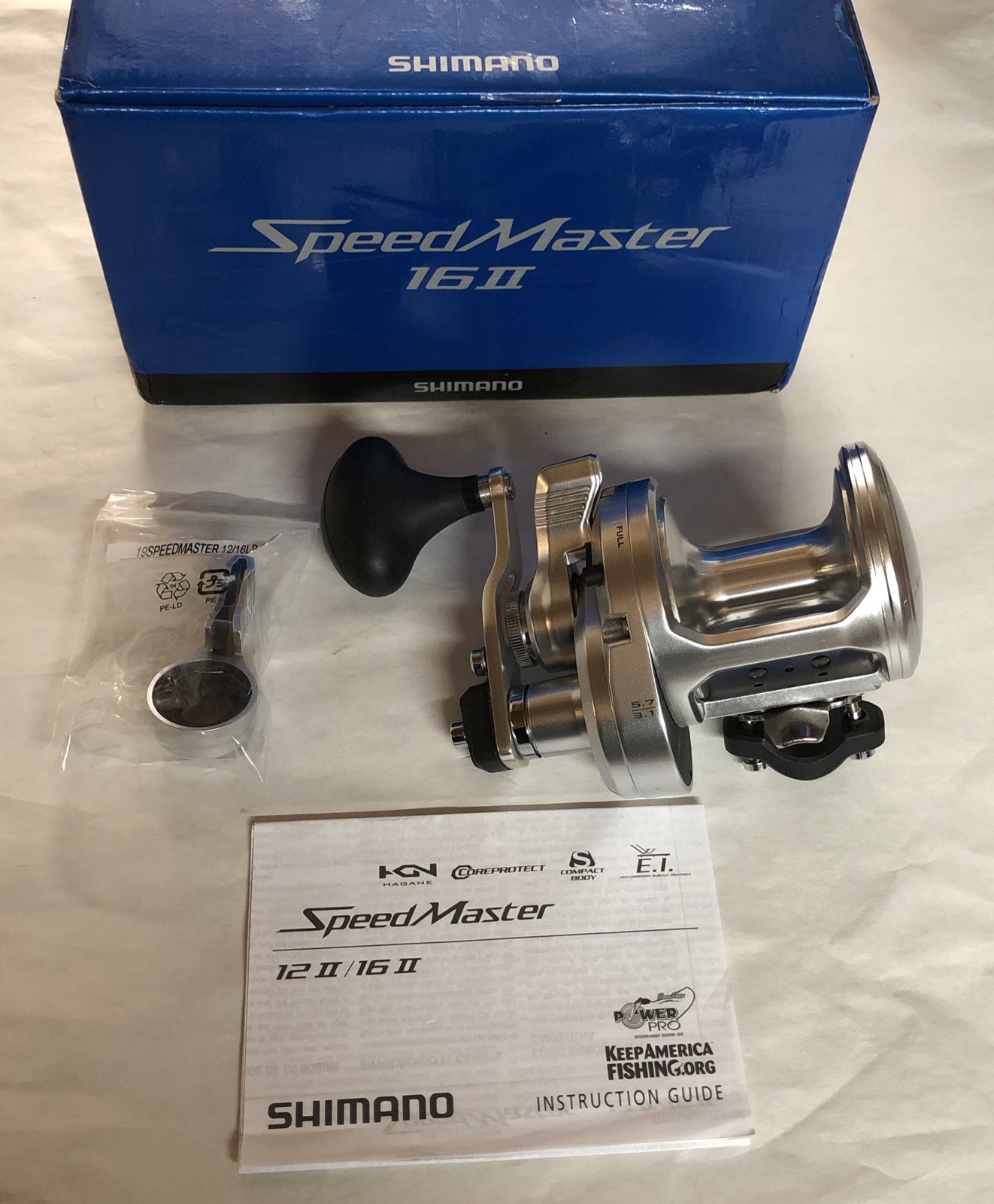 Shimano Speed Master 16II 2 Speed Saltwater Reel - Right - 5.7:1/3.1:1 - 16 Size