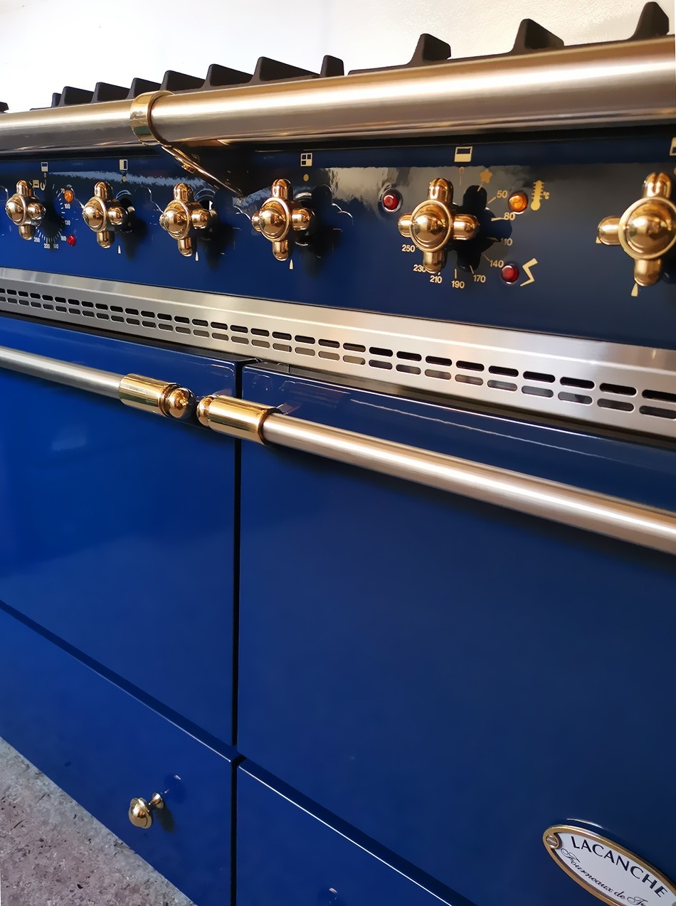 Lacanche Sully Range 55 5/16” in Blue & Brass 140cm