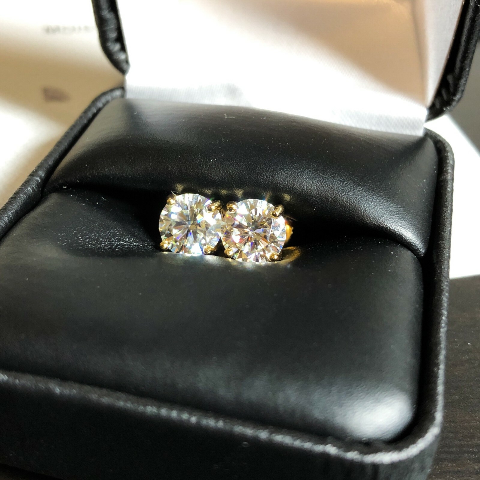 Certified D Color VVS1 Moissanite Solitaire Stud Earrings Screwback