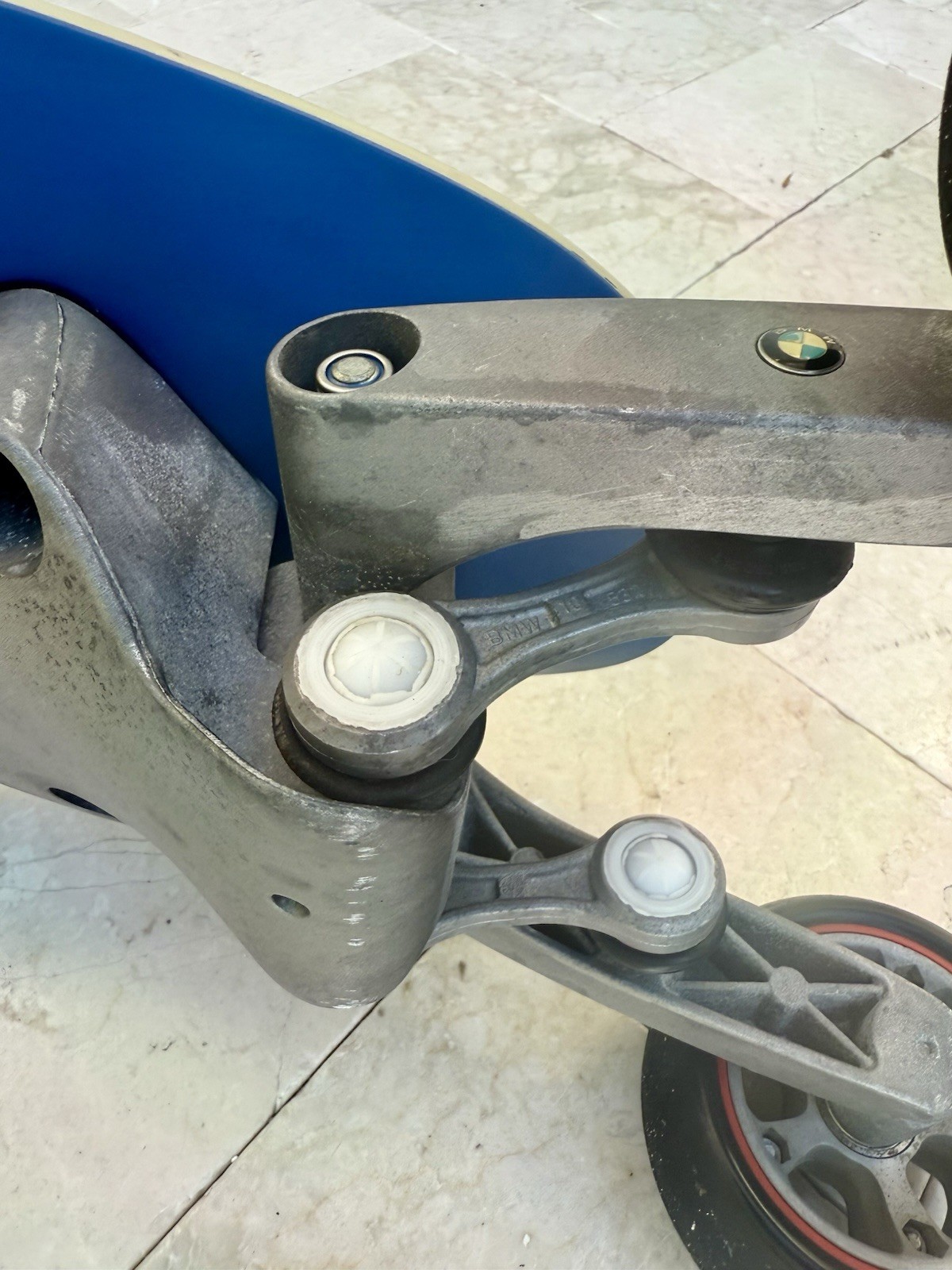 BMW StreetCarver Skateboard,The Most Clean And Low Usage You Can Find