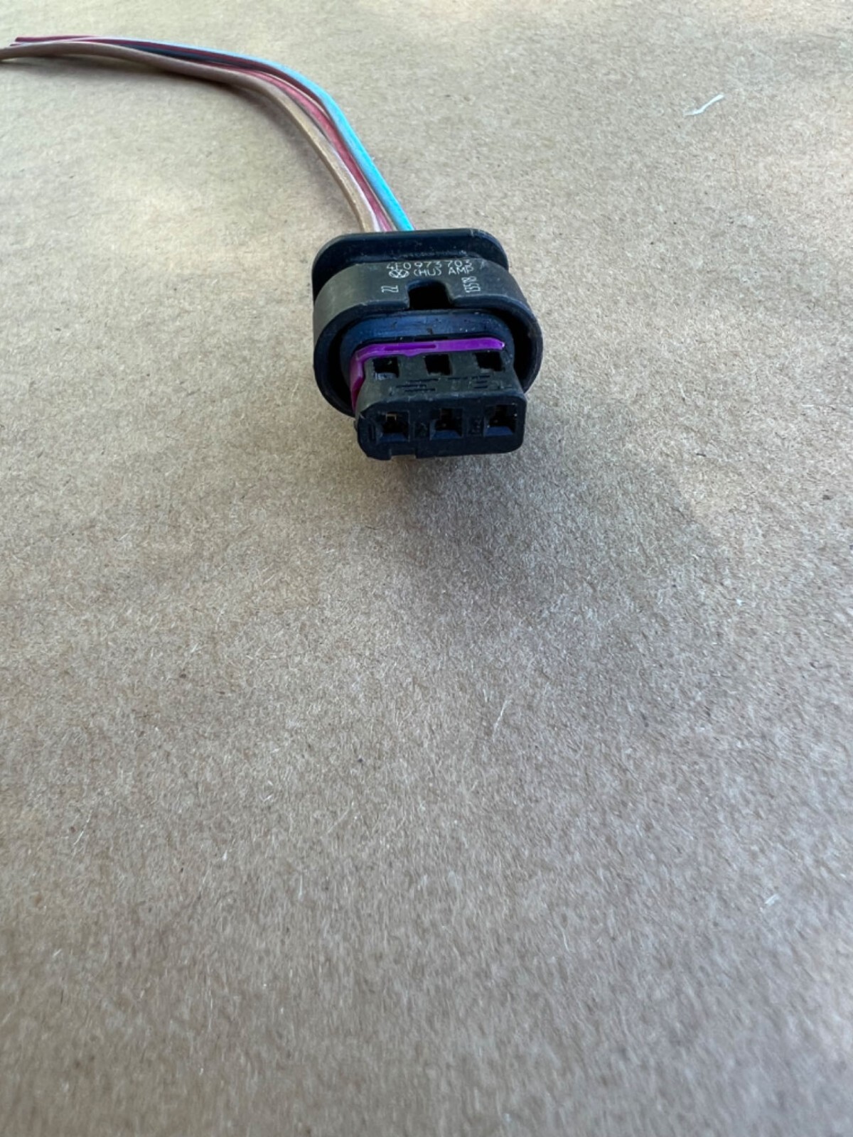 4F0973703 3 Pin Parking Sensor Plug Pigtail Fit for Audi A3 A4 A5 A6 A7 A8 05-13