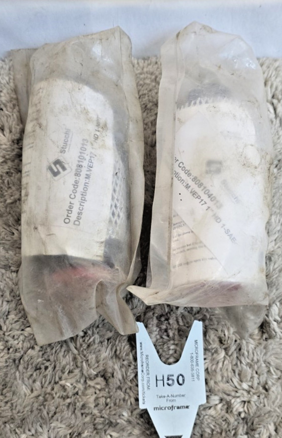 Stucchi Coupler 808101013 Male VEP17HD 1" NPT Flat Face Plus another 808104013