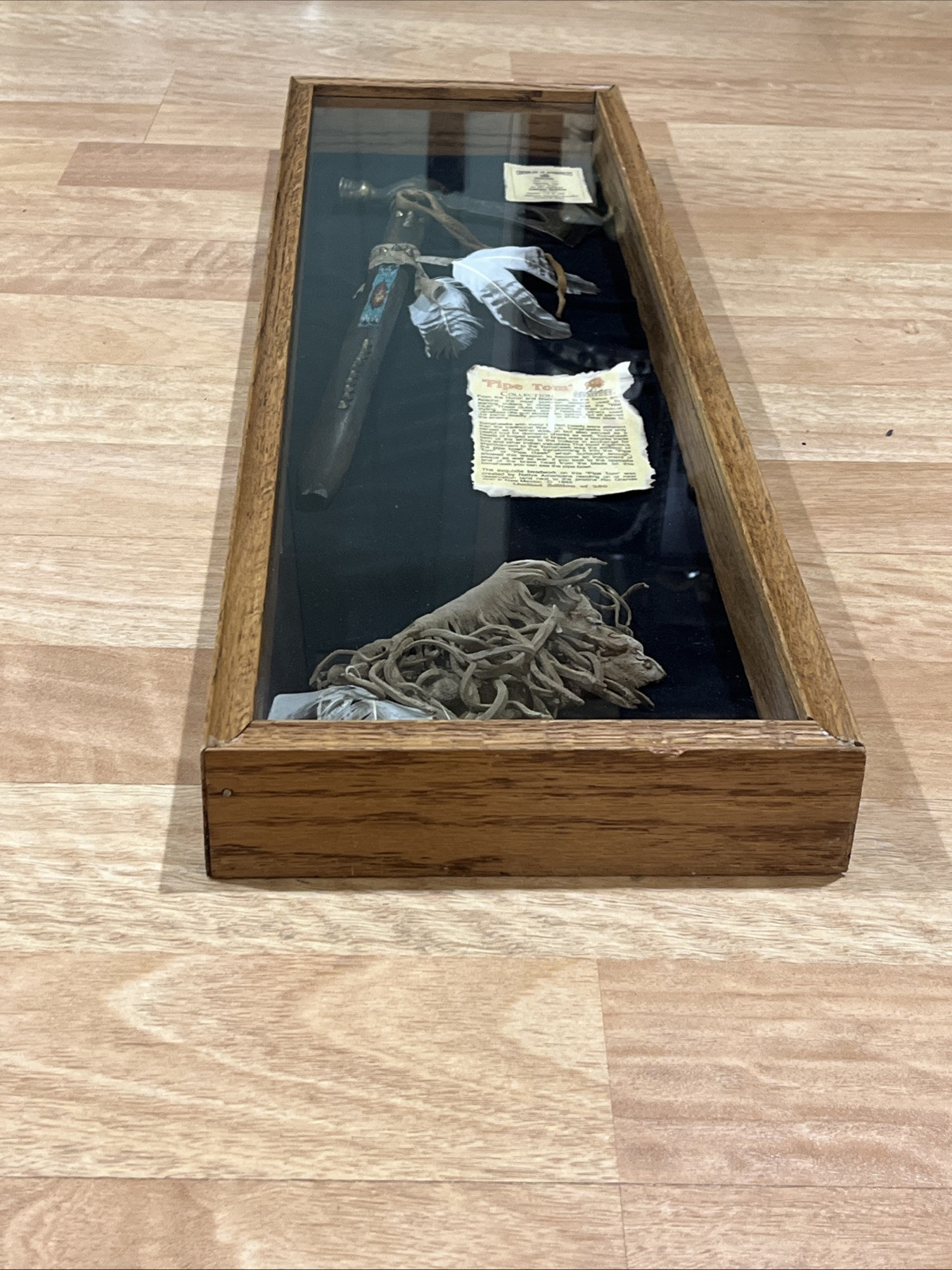 AUTH. NATIVE AMERICAN INDIAN Territory PIPE TOMAHAWK WITH Leather Tobacco Bag!