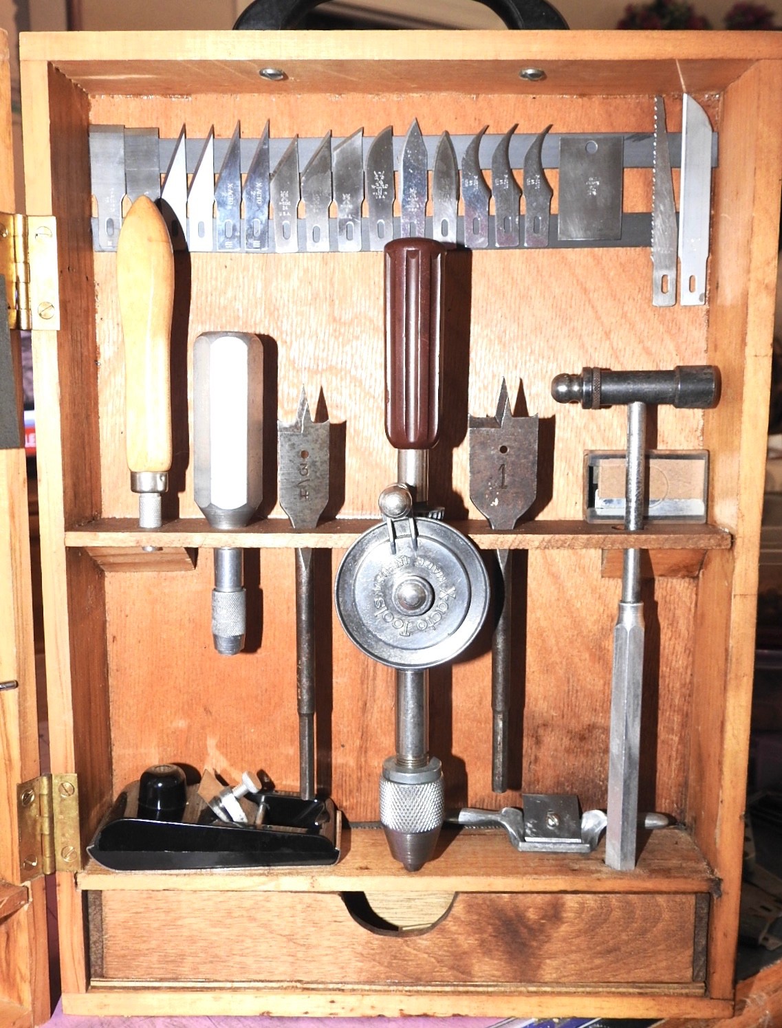 🇺🇸 RARE VINTAGE X-ACTO #88 HOBBY TOOL CABINET FROM 60's -UNIQUE GIFT!🇺🇸