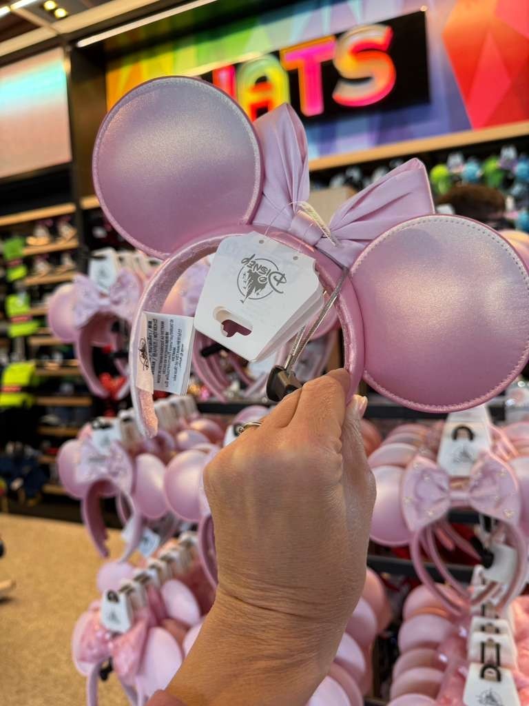 Disney parks Minnie Mouse Pink & Pearl Ear Headband New