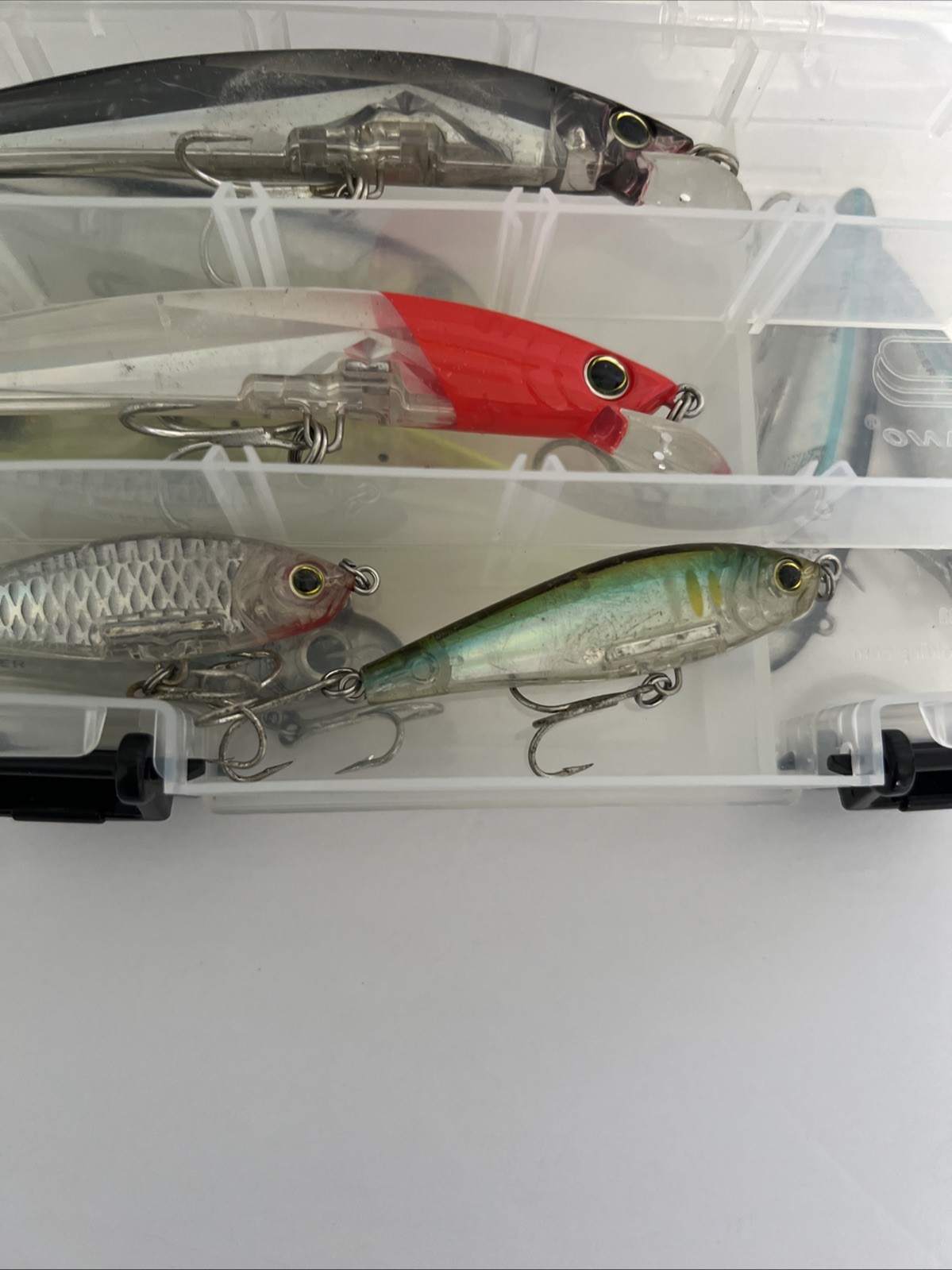 Plano 3500 Stowaway Case With Mixed Lot Of 6 YoZuri And 3 Bomber Lures