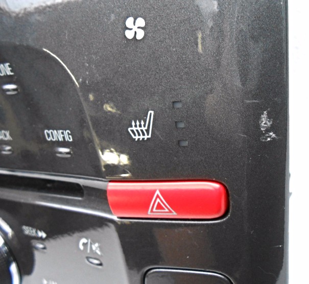 OEM Chevrolet Volt Radio Temperature Control Panel Faceplate-Missing Buttons