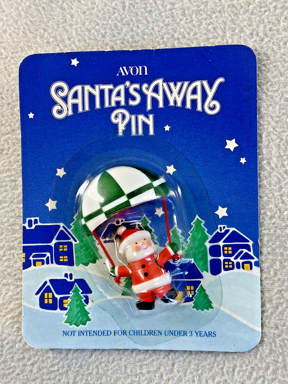 Vintage 80's Avon Holiday Christmas Pin Necklace Plastic Jewelry Lot of 5