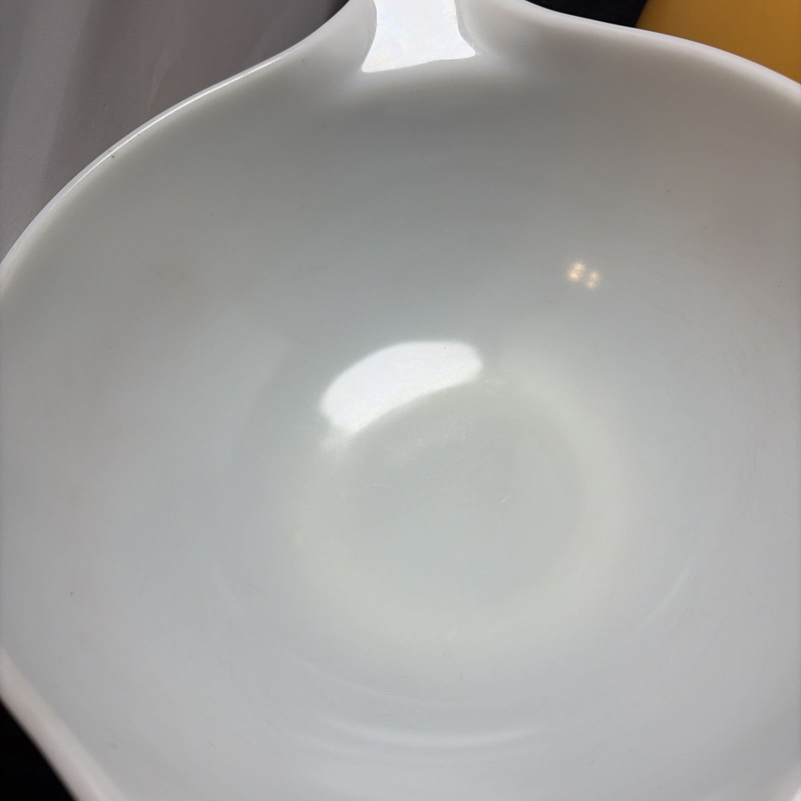 4 PYREX BUTTERFLY GOLD 4 CINDERELLA MIXING BOWLS 441-442-443 -444