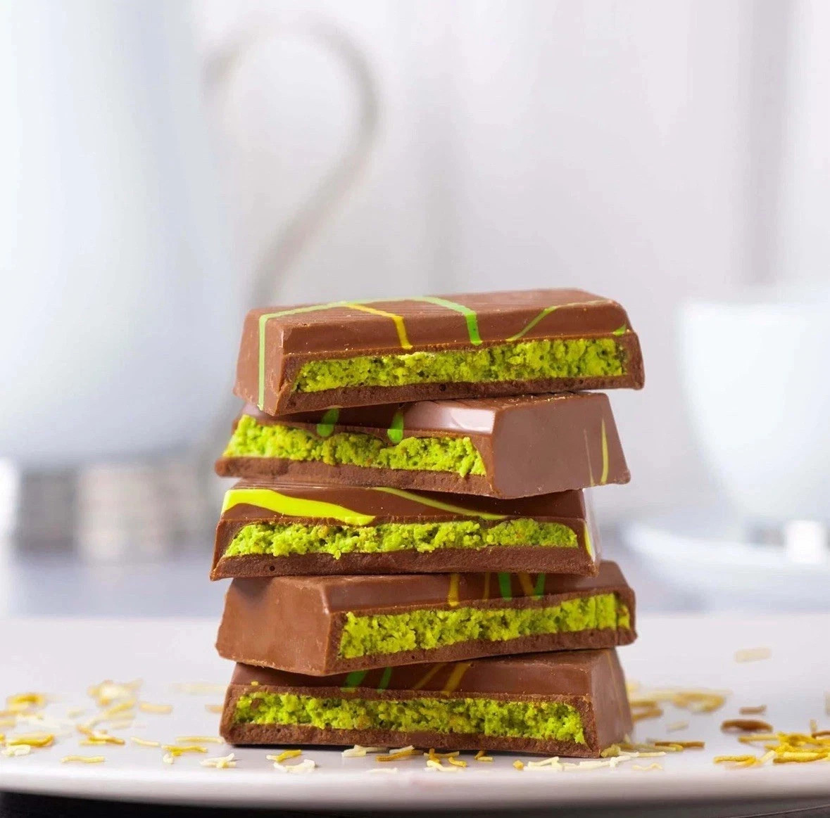 6pcs x 200gr Dubai Chocolate Bar with Pistachio "Viral TikTok Chocolate" (Box)