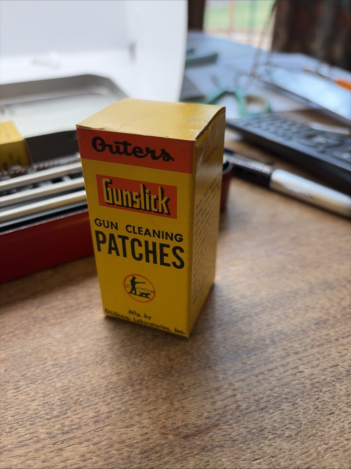 VTG Outers Gunslick No. 477 Rifle Cleaning Kit 22 In Original Box Red Tin (13)