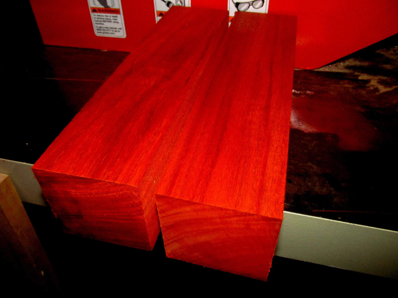 ONE BEAUTIFUL EXOTIC PADAUK TURNING WOOD LATHE LUMBER PEPPERMILL 3 X 3 X 12"