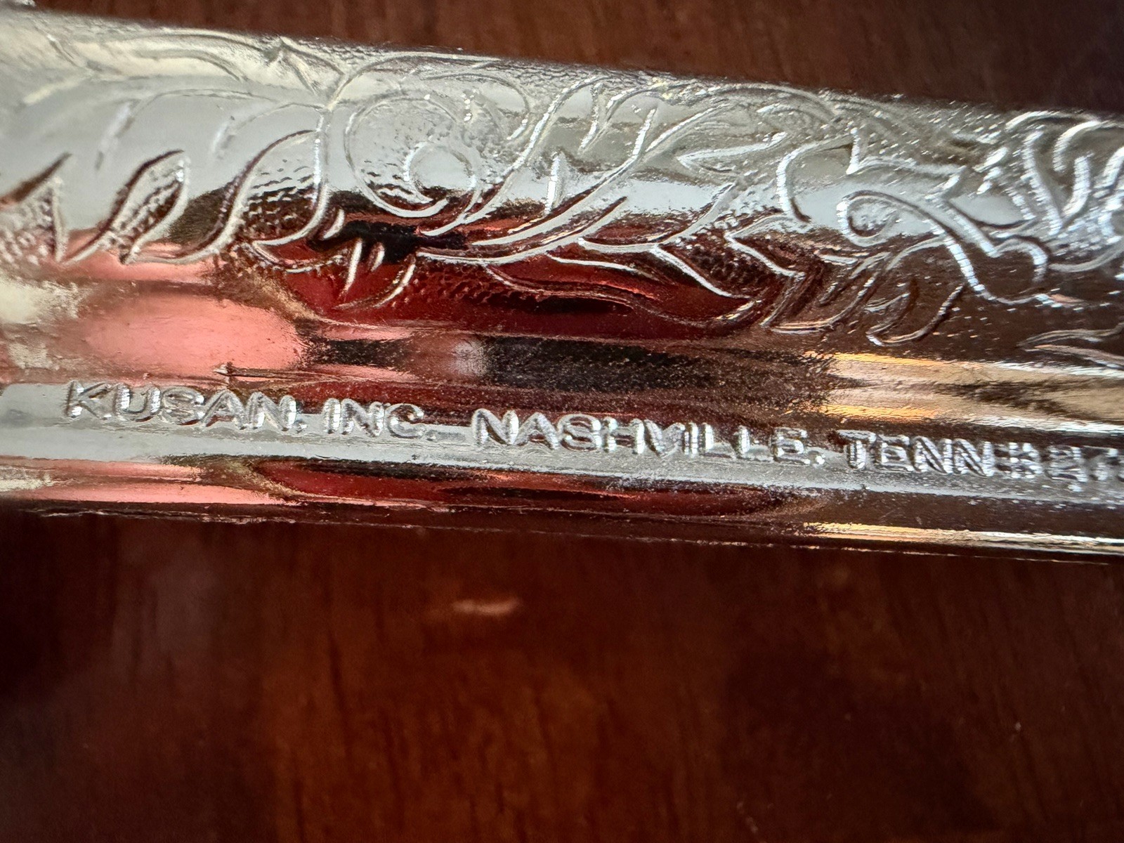 Vintage Kilgore Silver Engraved Western Toy Cap Gun Revolver Cream Swirl Grips