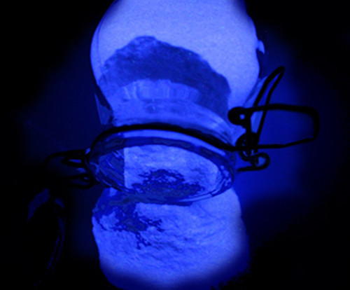 GLOW IN THE DARK PIGMENT POWDER COATING mix in solvent, latex, varnish, plastic