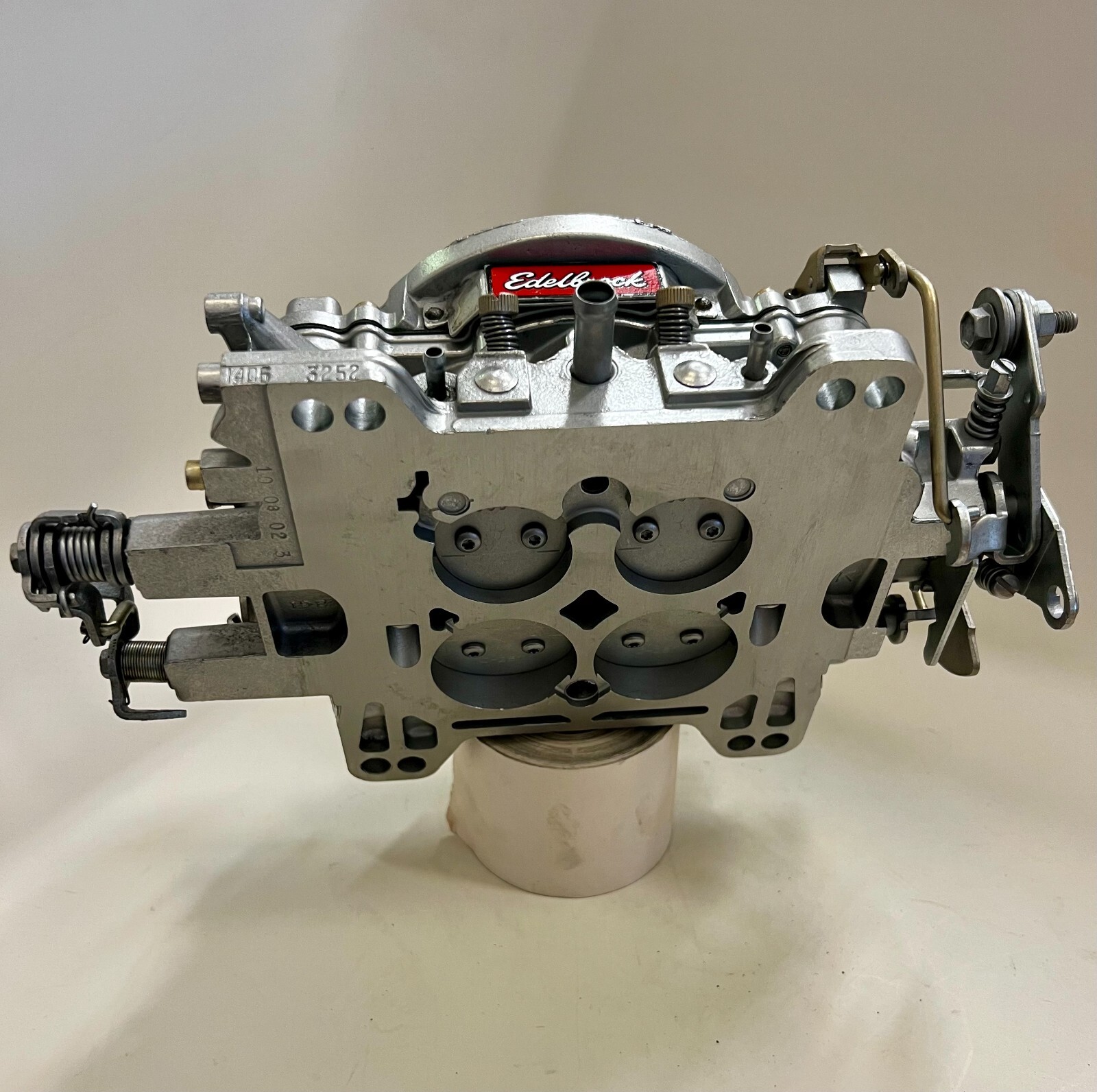 Edelbrock/Carter 4bbl Carburetor Rebuild Service