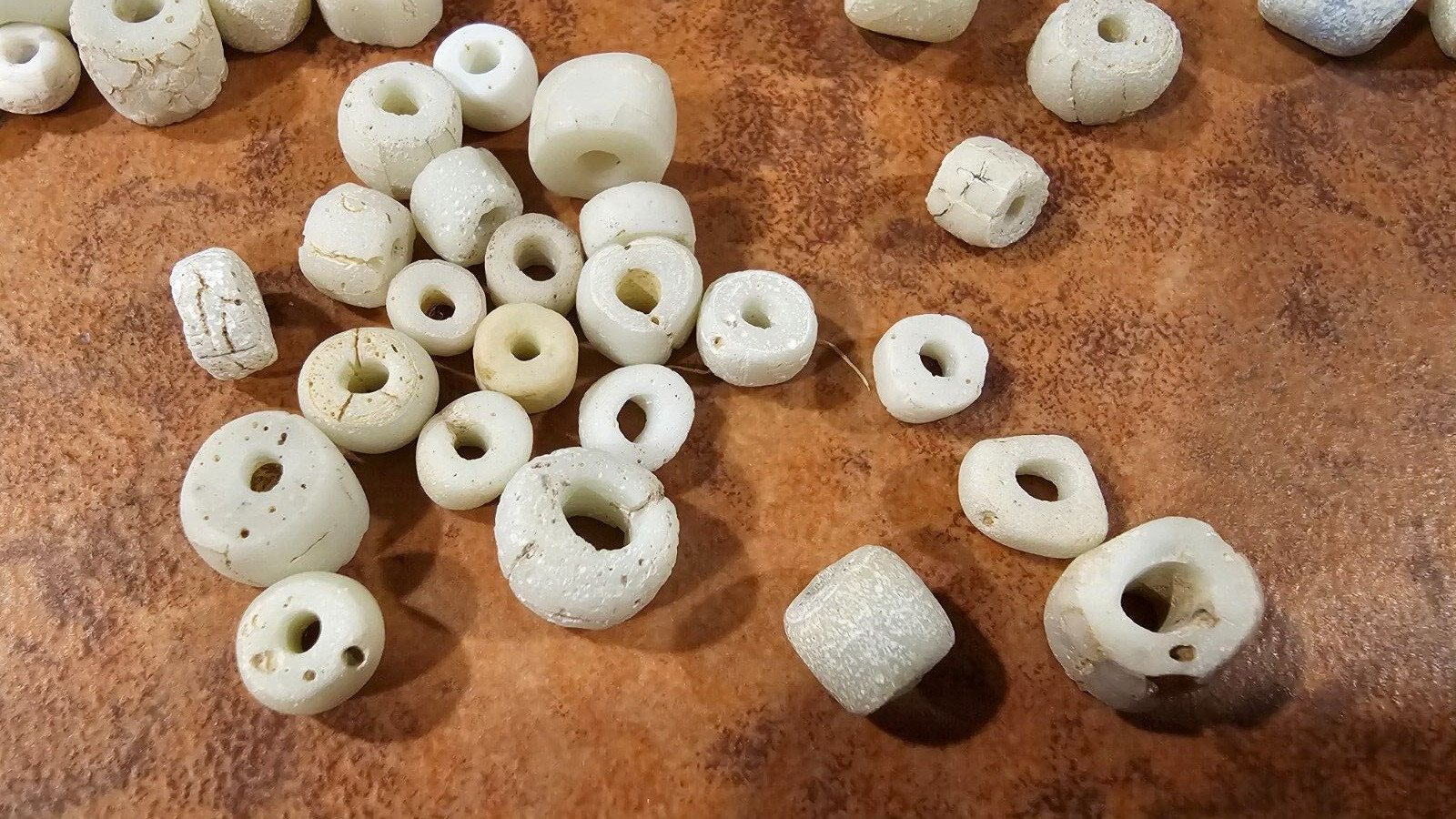 lot of 30 Indian Stone Trade Beads Ancient Beads