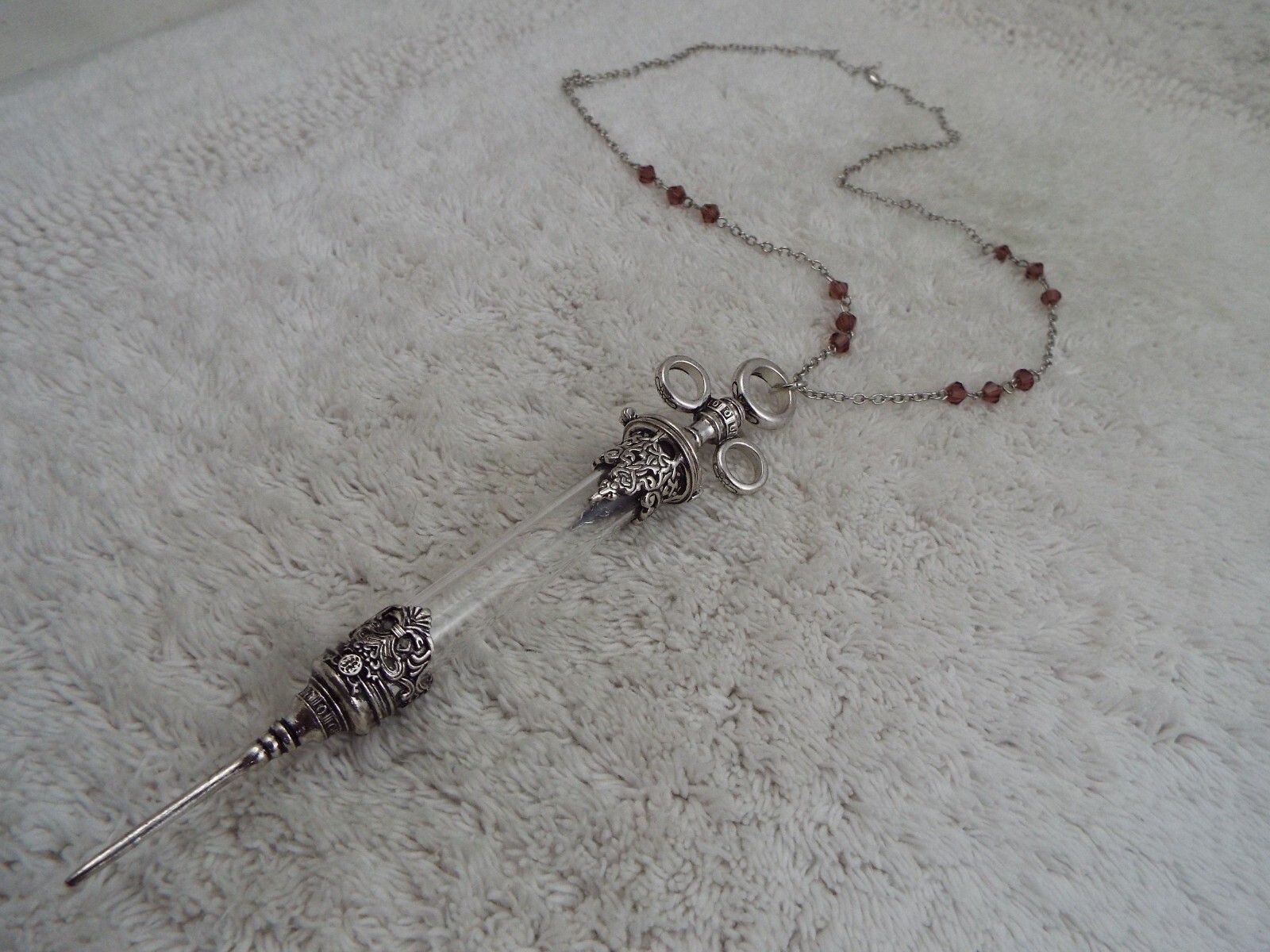 Glass Vintage-Style Syringe Needle Pendant Locket Nurse Necklace (K35)