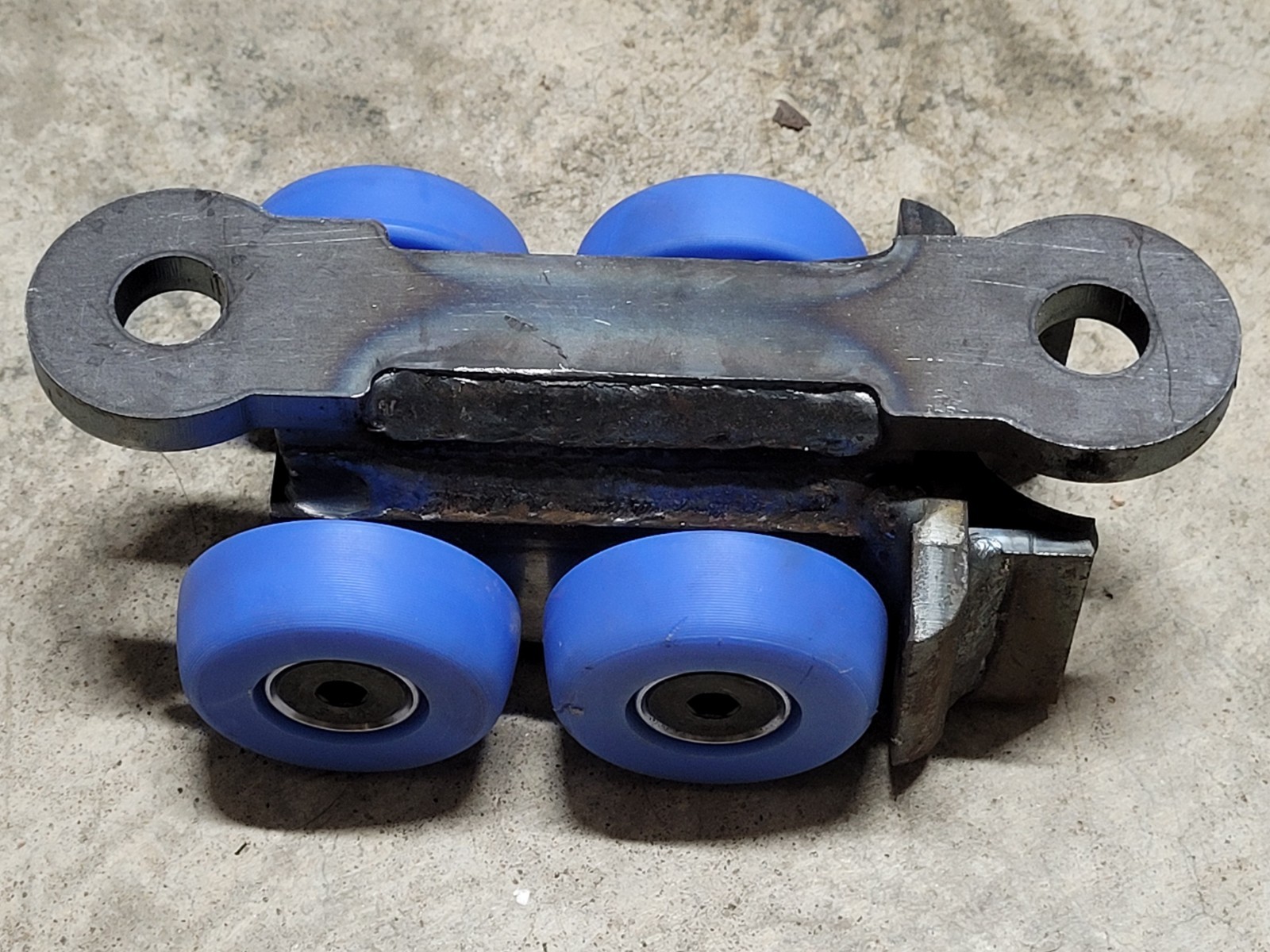 x2 Custom Made Dolly track skate wheels /Speed rail Linkable