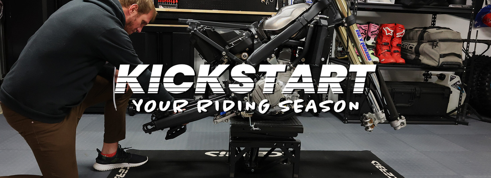 Yamalube 2S 2-Stroke Oil - 1 Gallon LUB-2STRK-S1-04