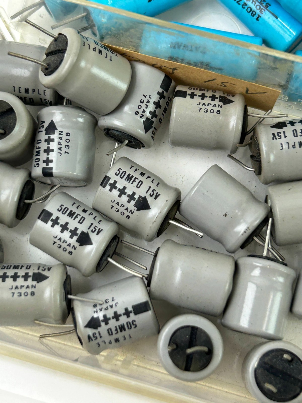 Capacitors Mixed Lot Vintage Radio Repair Parts Sorted Appear Unused NOS