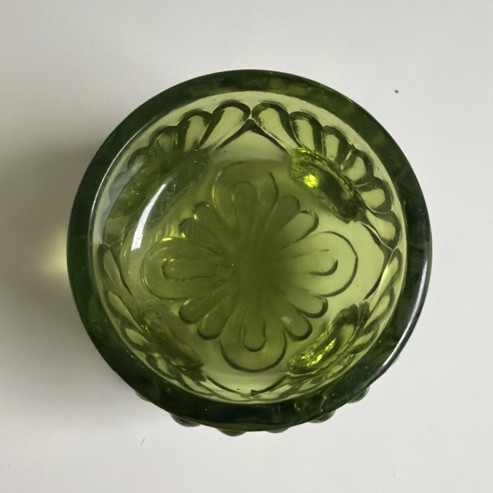Vintage Olive Green Glass Open Salt Dip Cellar Dish Trinket Ring 1.5" Wide Bowl