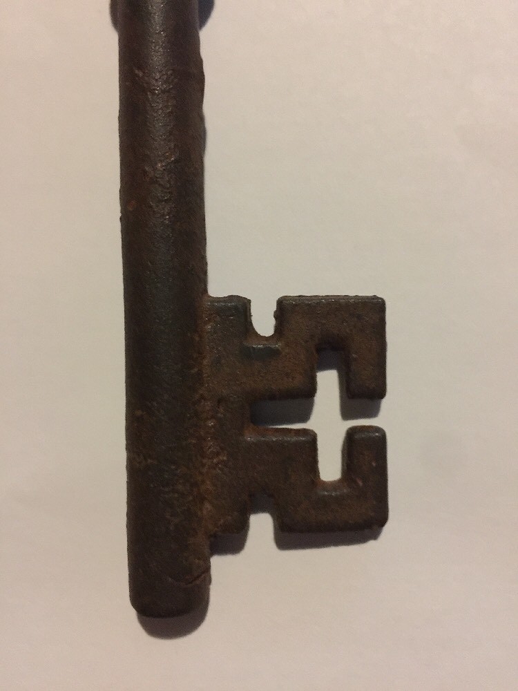 Victorian Master Door Cast Iron Skeleton Key HUGE Cathedral Patina Collector DAM