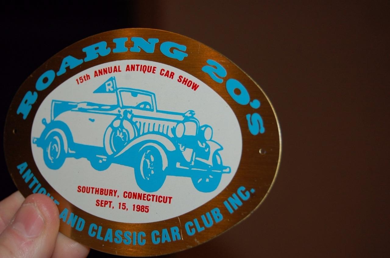 1985 Vintage Antique Car Club Roaring 20's Southbury Ct. Brass Dash Plaque Sign