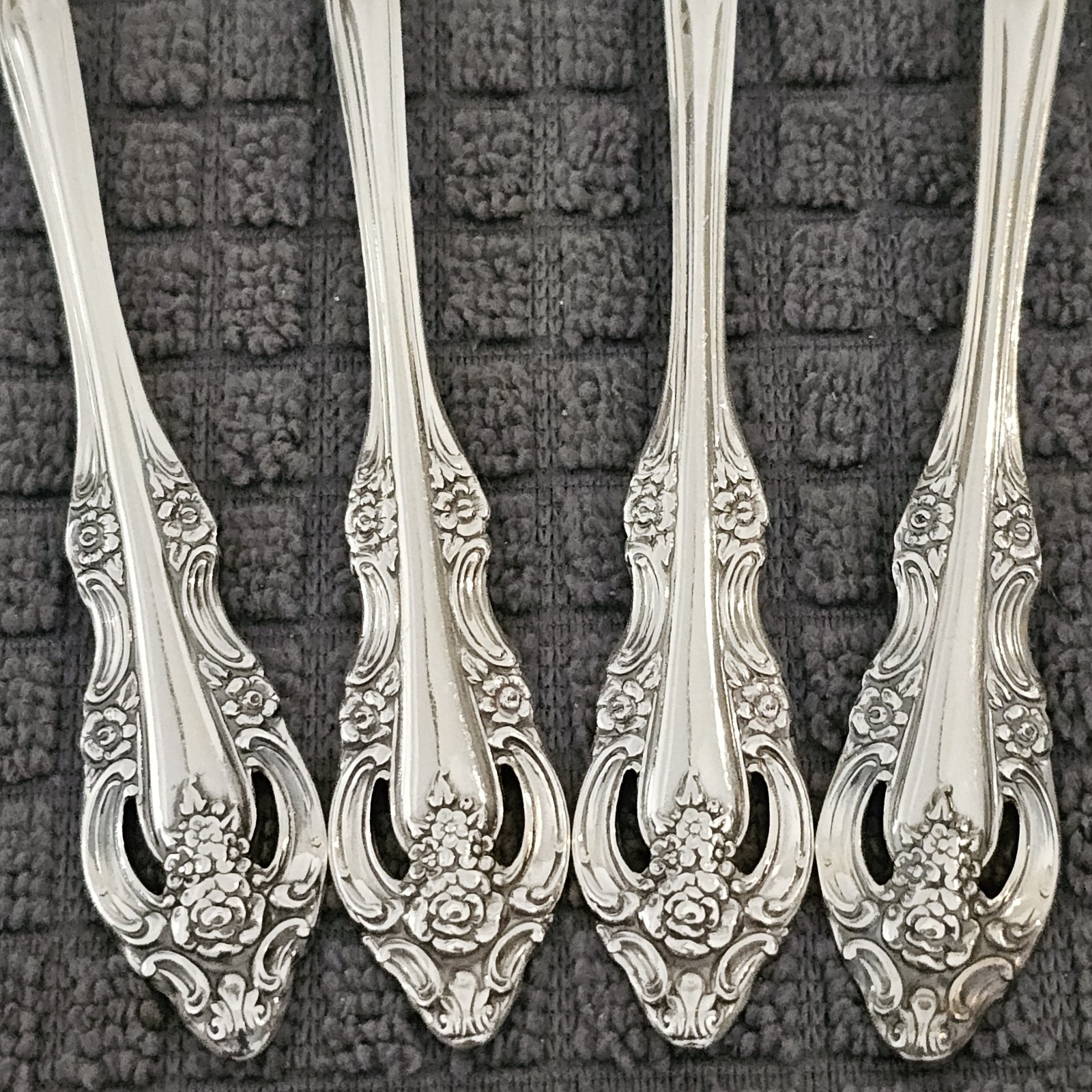 Silver Artistry Community Silverplate Set of 4 Salad Forks 1965