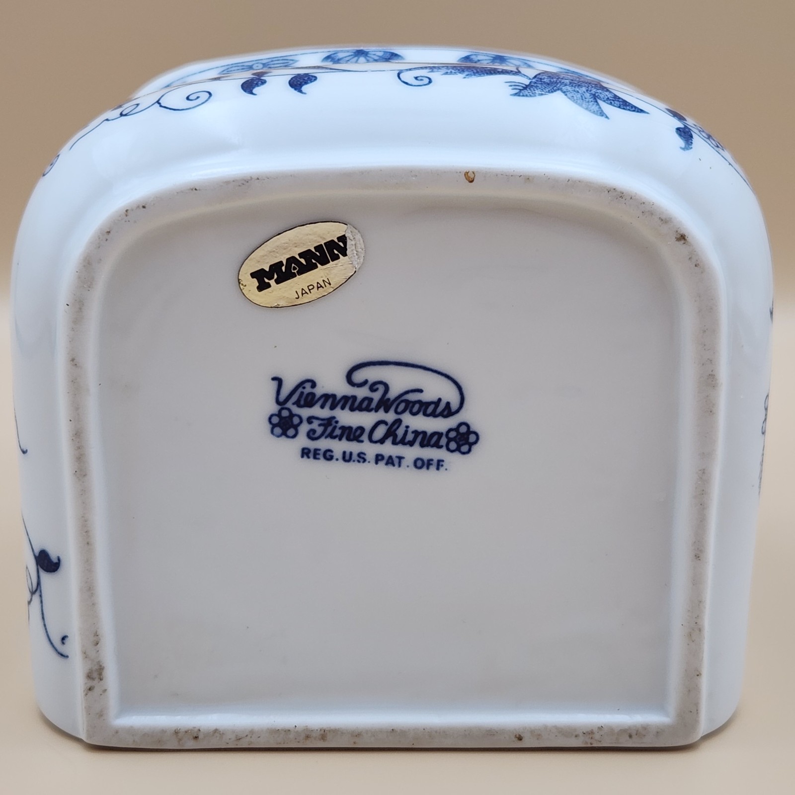 Vintage Vienna Woods Blue Onion Danube Porcelain Wall Hanging Salt Cellar Box