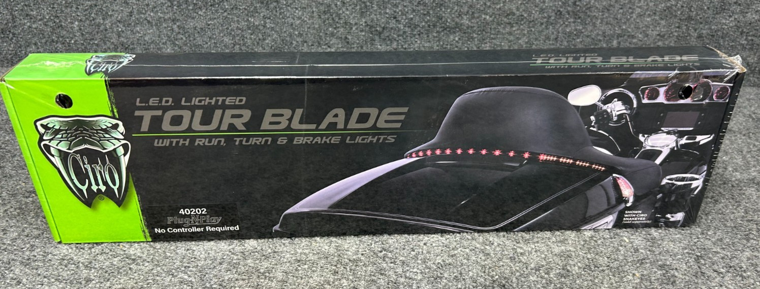 CIRO 2040-2894 40202 Tour Blade® - Tour Blade® Light HARLEY 14+ ELECTRA GLIDE