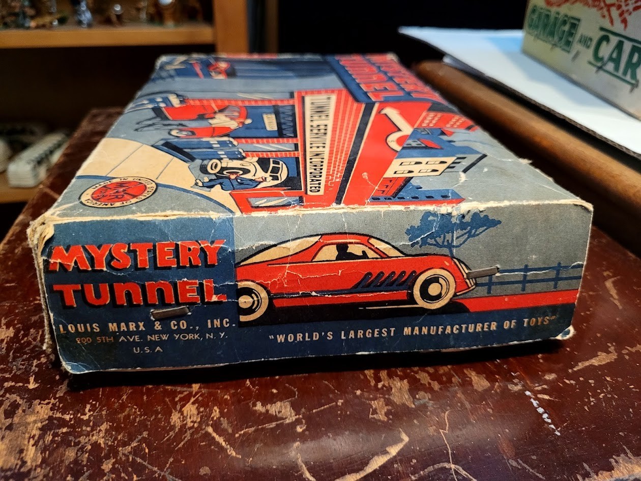 NICE SELDO SEEN Vintage 1930's MARX MYSTERY TUNNEL W/ TWO WIND UP CARS in BOX
