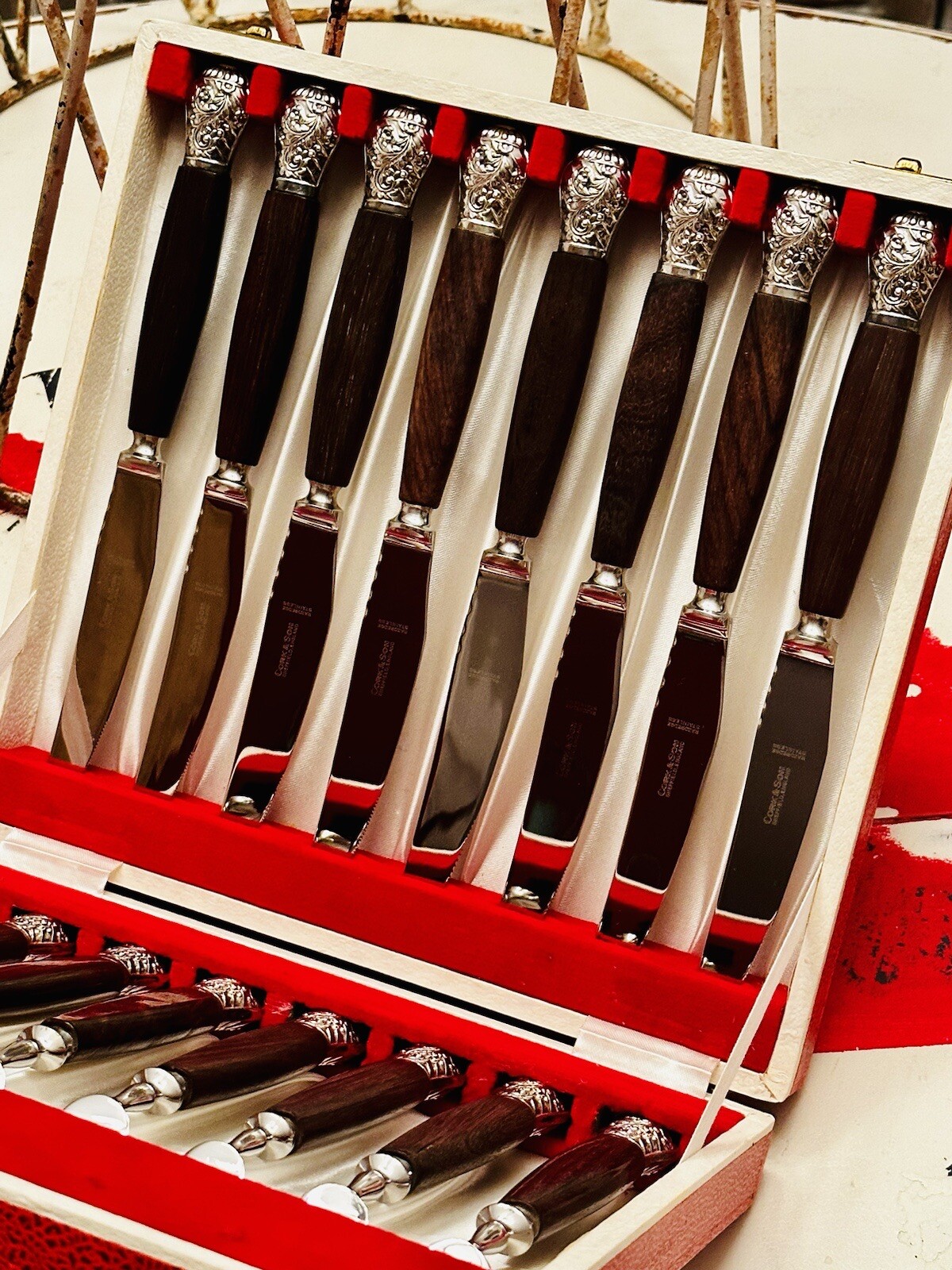 Rare16-PieceCork&Son EnglandKnife/ForkBoxedRosewood Handle/Silver Cap CutlerySet