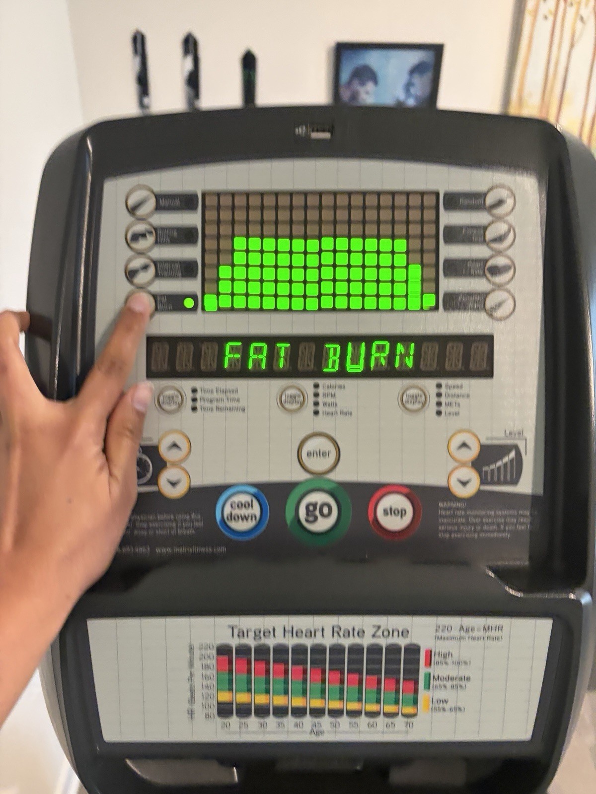 Matrix Elliptical , 8 Programs, Adjustable E3X Suspension Commercial Model