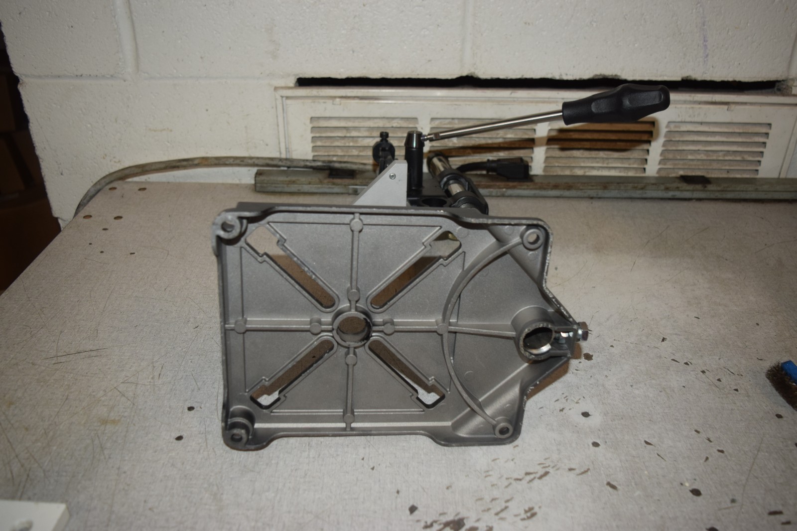 Systech Illinois 18" Rigid Package Can Piercing Station