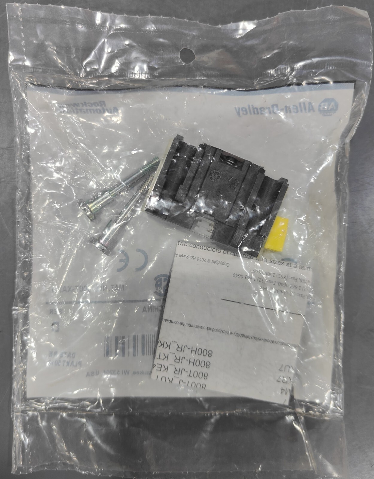 NEW ALLEN BRADLEY 800T-XA2 CONTACT SHALLOW BLOCK 2 NO CONTACTS FREE SHIPPING