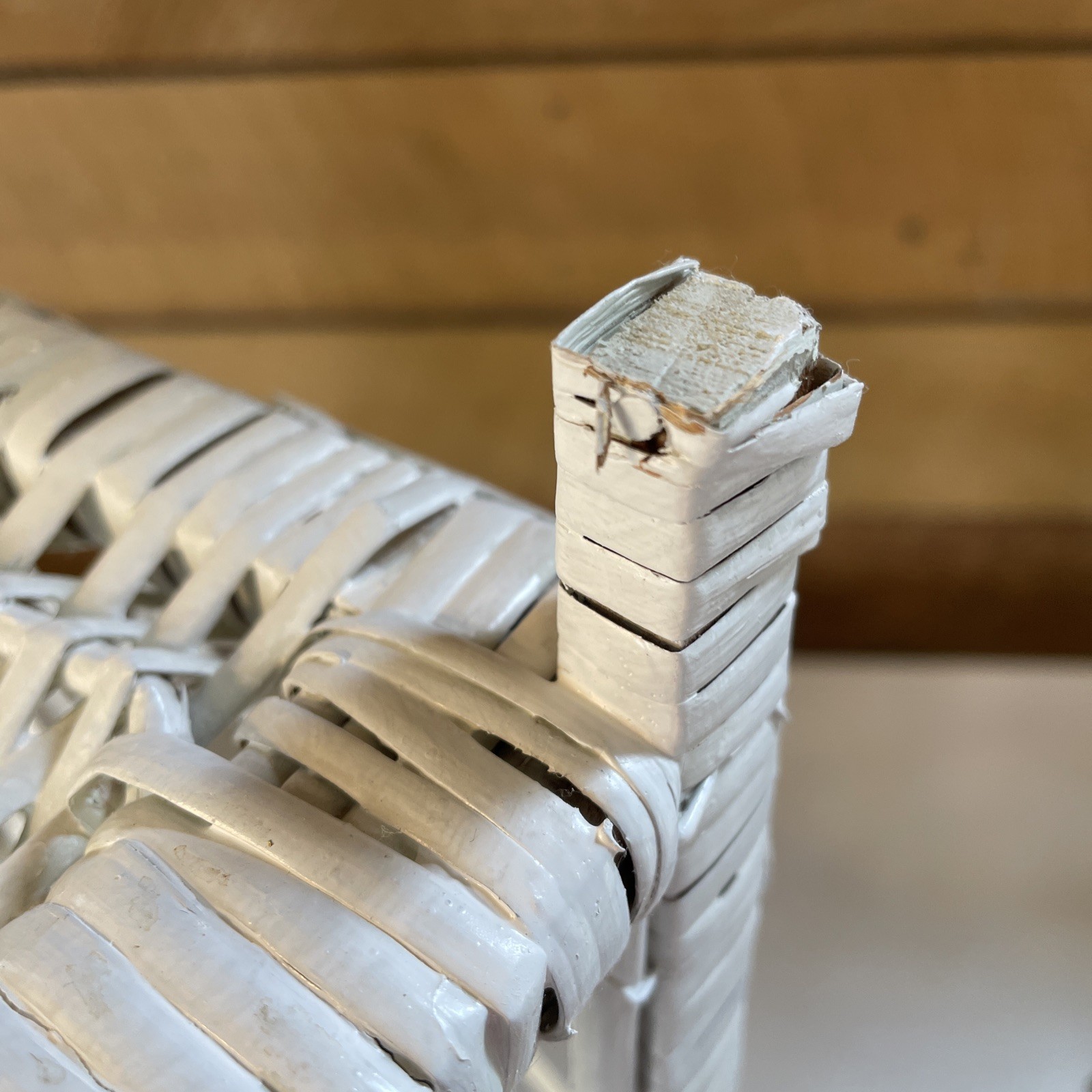 Vtg White Wicker Wall or Free Standing Shelf Boho, Shabby Chic, Cottage, Beach