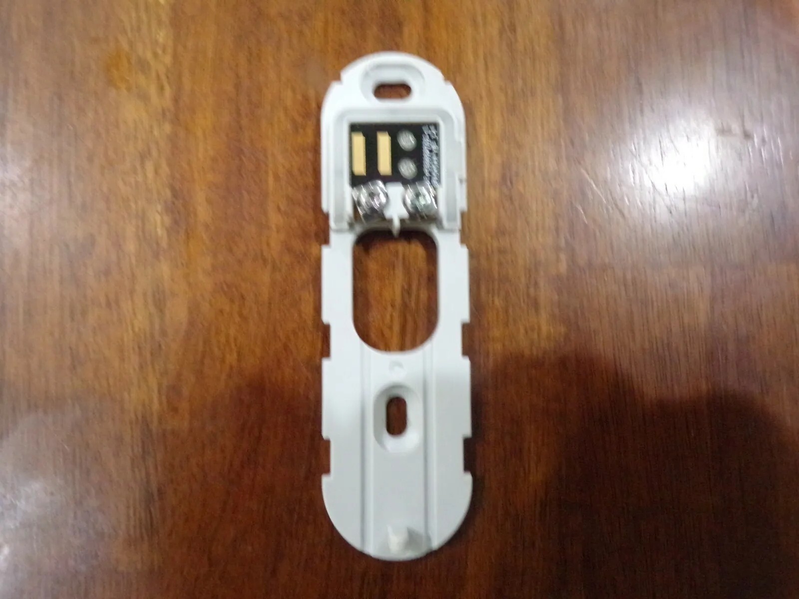 simplisafe power plate for doorbell