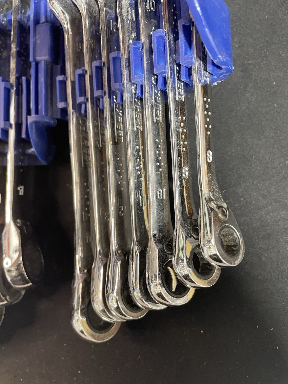 Expert by Facom E111106 12 Pc Ratcheting Combination Wrench Set 8-19mm