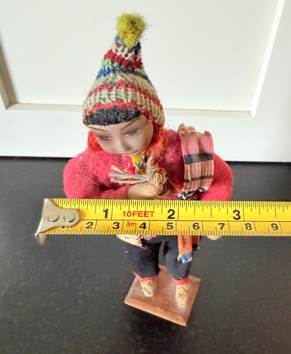 Vintage Peruvian Folk Art Dolls Pair Handcrafted Andean Highland Textile Figures