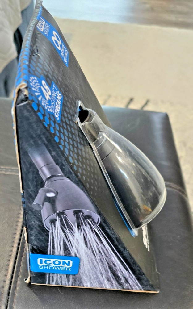 NEW Speakman 3-Spray 2.5 GPM Wall Mount Showerhead in Matte Black- SR-2252-MB