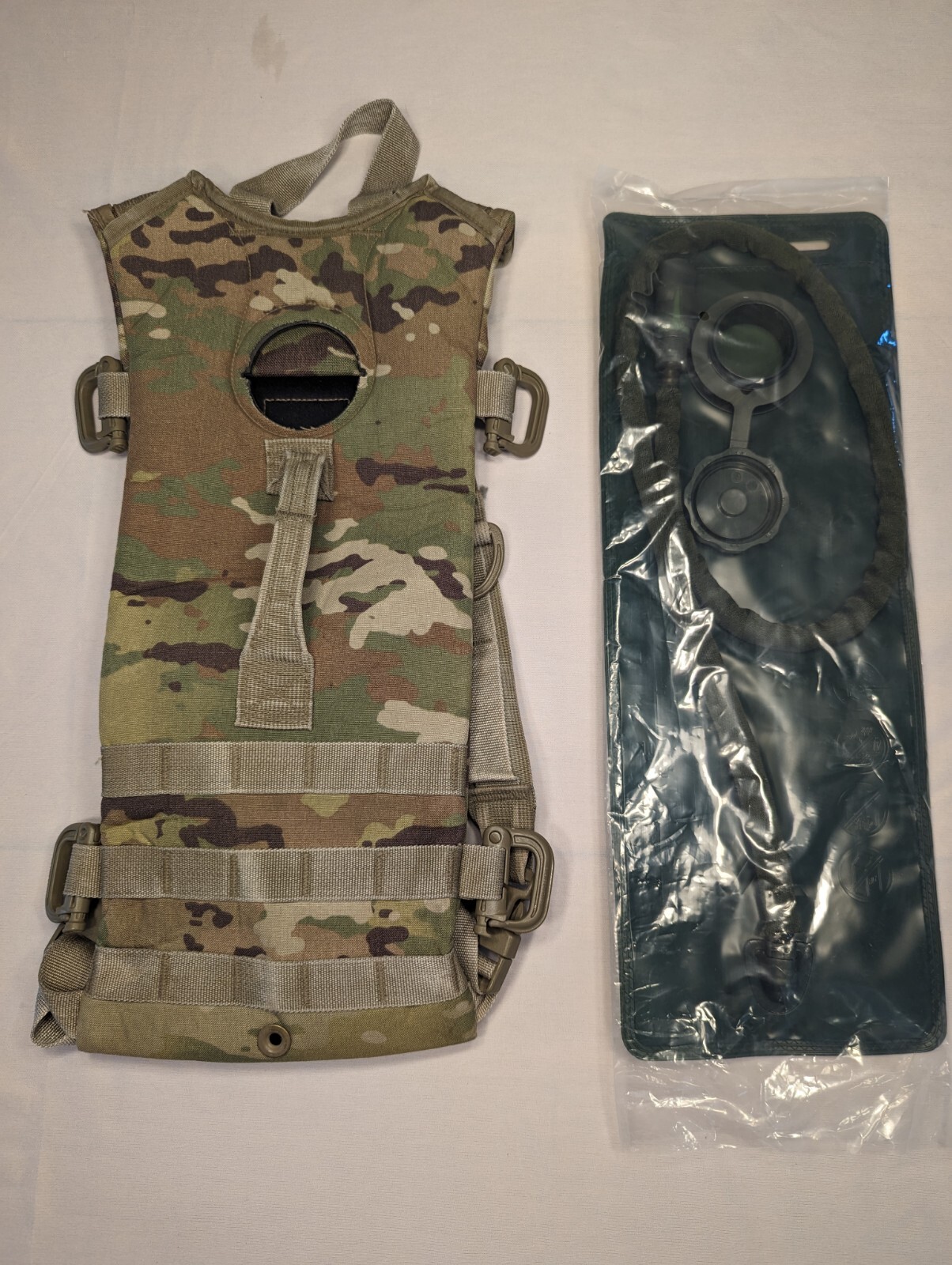 USGI OCP Multicam Molle II 3L/100oz Hydration System Carrier w/ New Bladder
