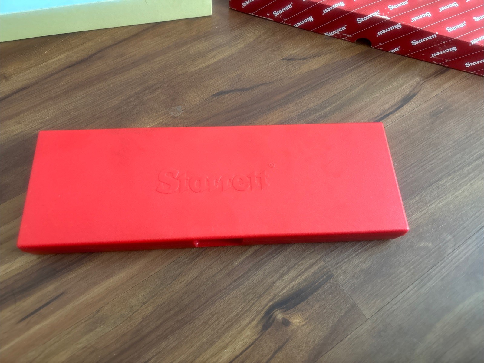 NEW Starret 0-8" Dial Calipers 3202-8