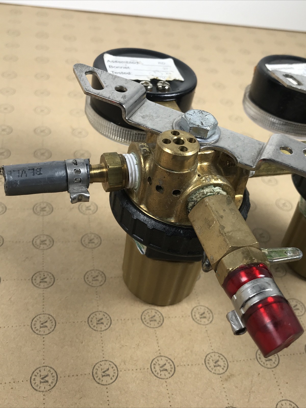 Taprite Dual Pressure Co2 Beer Soda Regulator 5740 Excellent