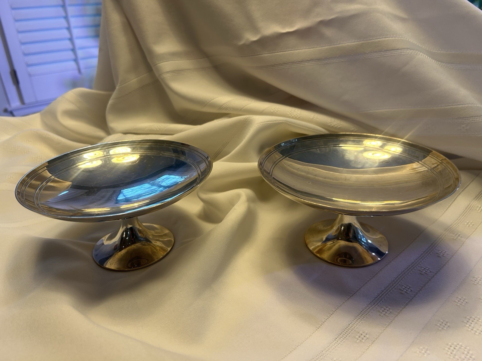 Tiffany & Co. Sterling Silver 1848 Pattern Pair of Bowls 1900-1940 Antique
