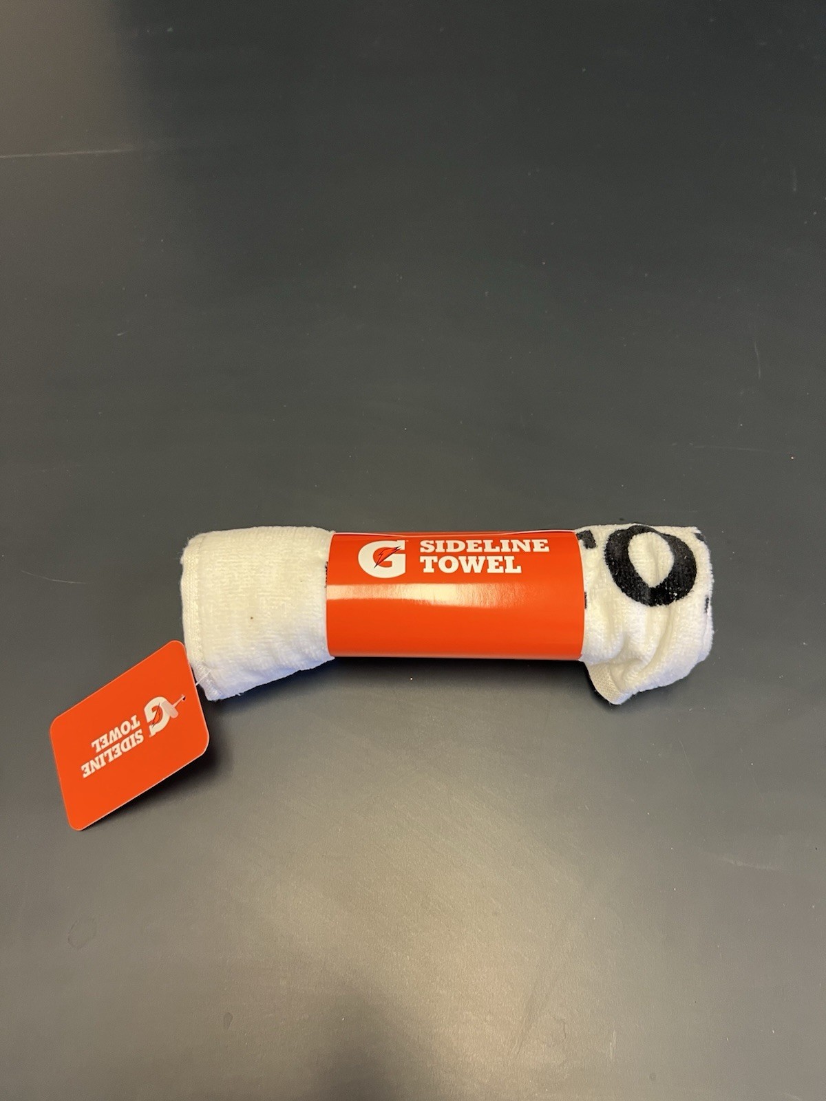 gatorade sideline towel, Pack Of 4 Towels And Display Holder. Towel Is 16x25”