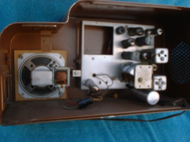 TRADIO COIN OPERATED HOTEL TUBE RADIO 2 hour 25-cents Untested Parts/Repair