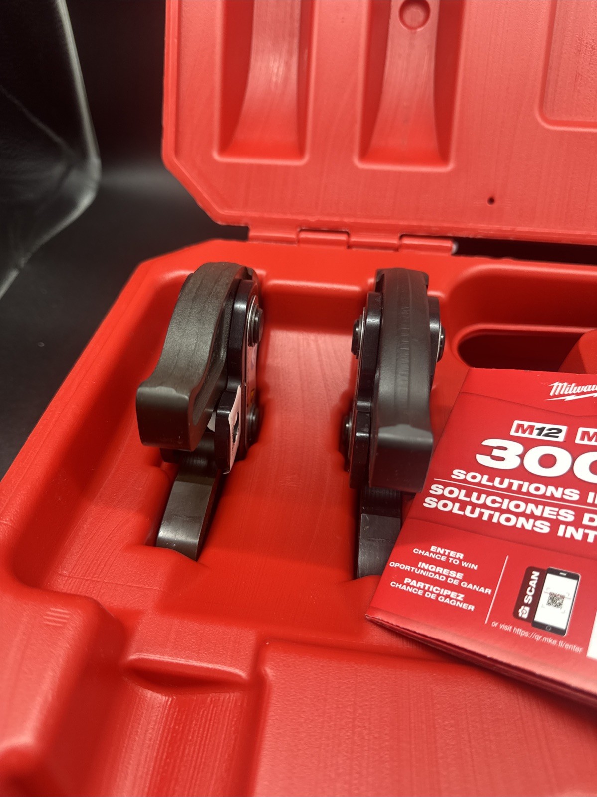 Milwaukee 2473-22 M12 Lithium-Ion Force Logic Press Tool Kit w/ Jaws #2