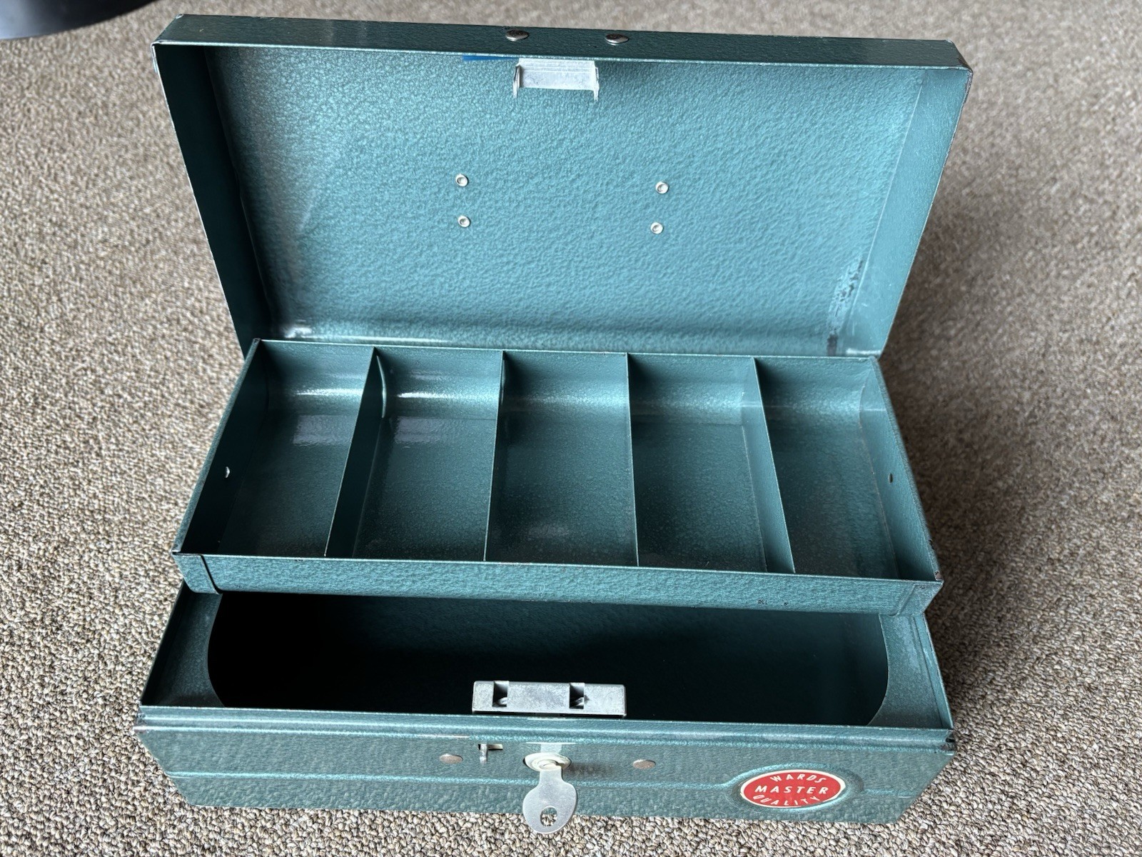 Vintage Green Metal Wards Master Quality 5 Drawer Tackle Box/Cash, Change Tray