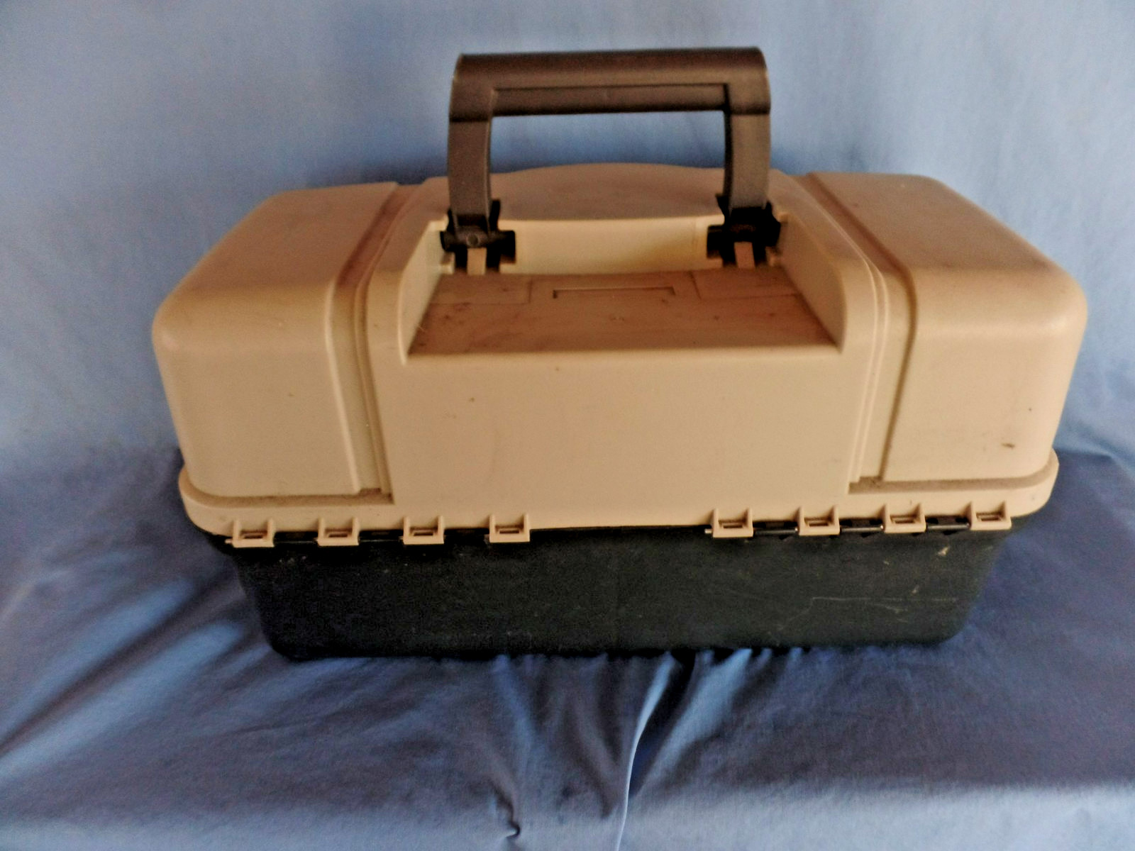 Vnt. Plano 3 tier TACKLE BOX FULL vintage Lures fishing supplies fillet knife